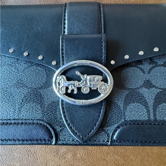 Coach Black on Black Georgie Shoulder/Crossbody Bag Silver Stagecoach Accents - Picture 6 of 10